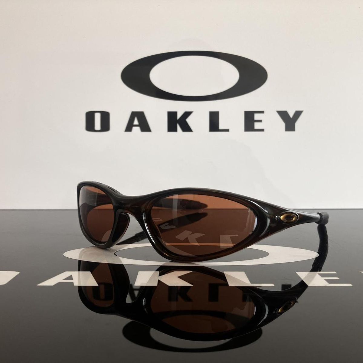 Oakley Urban